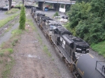 NS Lashup heading into Enola yard